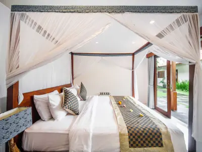 BEDROOMS-AMORE-4BED-LUXURY-FAMILY-VILLA-6