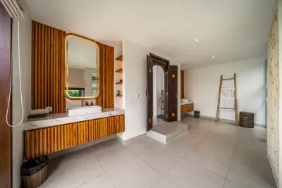 Forever-Santai-Luxury-6bed-villa-accommodation-Uluwatu-for-large-groups-and-families-32