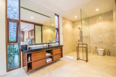 Freedom-5-bedroom-Luxury-Accommodation-Seminyak-Bali-for-families-and-groups-61