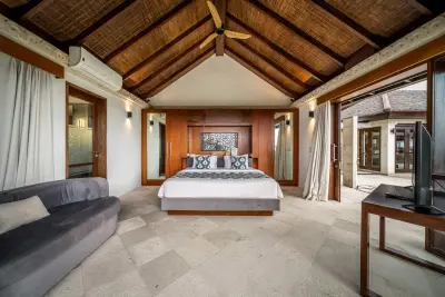 Forever-Pandawa-Luxury-6bed-Villa-Uluwatu-for-large-groups-11