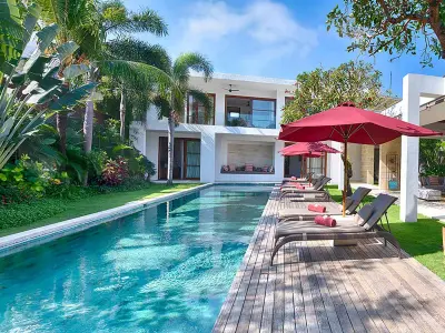 36.Casa-Brio-Pool-and-garden-area
