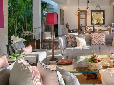 23.Casa-Brio-Living-area-cushions