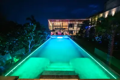 NIGHT-LIGHTS-1
