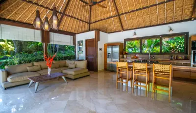 KAYU-MERAH-3BED-AKILEA-FAMILY-VILLAS-ULUWATU-18
