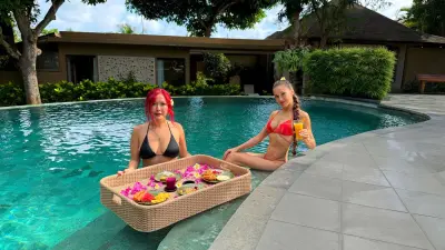 KAYU-MERAH-3BED-AKILEA-FAMILY-VILLAS-ULUWATU-49