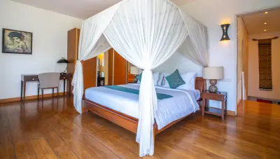 KHAJURAHO-4BED-AKILEA-VILLA-FOR-BIG-GROUP-ULUWATU-BALI-11