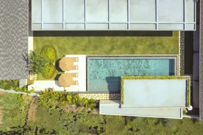 Pool-Luxury-Premium-Salt-Villa-Canggu-14