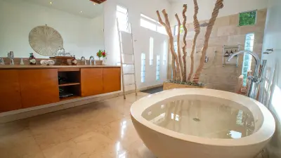 KHAJURAHO-4BED-AKILEA-VILLA-FOR-BIG-GROUP-ULUWATU-BALI-8