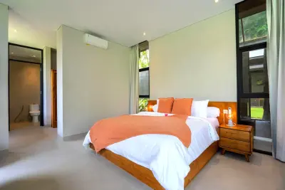 Bedroom-Casa-Cava-Luxury-Villa-Ubud-3