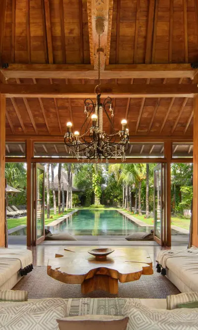 Livingroom-Center-THE-SHAMBALA-LUXURY-VILLA-SEMINYAK-FOR-FAMILIES-4