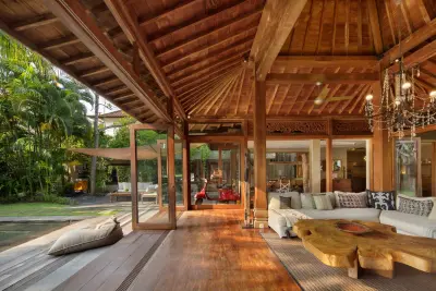 LIVINGRROM-3-THE-SHAMBALA-LUXURY-VILLA-SEMINYAK-FOR-FAMILIES-4