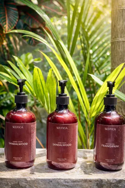 Amenities-Bathroom1-Jpeg-THE-SHAMBALA-LUXURY-VILLA-SEMINYAK-FOR-FAMILIES-4