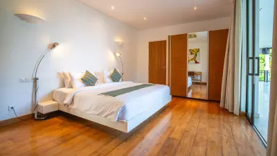 KHAJURAHO-4BED-AKILEA-VILLA-FOR-BIG-GROUP-ULUWATU-BALI-14