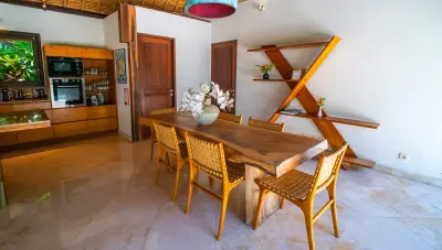 KAYU-MERAH-3BED-AKILEA-FAMILY-VILLAS-ULUWATU-19