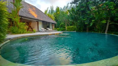 KAYU-MERAH-3BED-AKILEA-FAMILY-VILLAS-ULUWATU-43