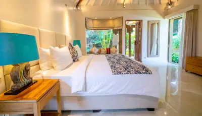 KAYU-MERAH-3BED-AKILEA-FAMILY-VILLAS-ULUWATU-23