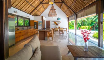 KAYU-MERAH-3BED-AKILEA-FAMILY-VILLAS-ULUWATU-20