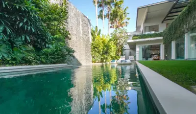 Pool-Desa-Berawa-Luxury-Villa-Canggu-1