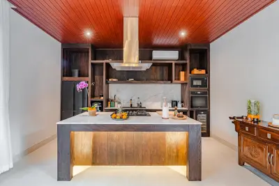 Kitchen-Dining-Sierra-Vista-2-Private-Luxury-Villa-Ubud-4
