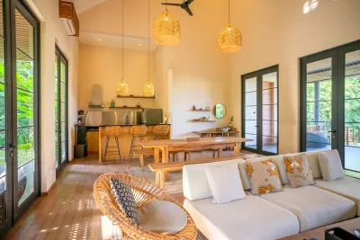 Indoor-Dining-Living-Room-6