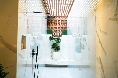 Master-Room-Lotus-10