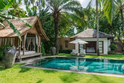 Pool-Luxury-Villa-Seminyak-7