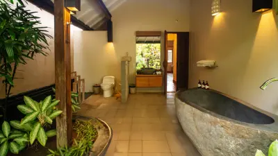 Markissa-3bed-Luxury-villa-for-families-Uluwatu-Bali-18