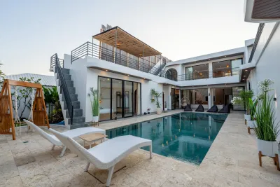 Pool-Area-La-Villaya-Private-Villa-Umalas-4-1