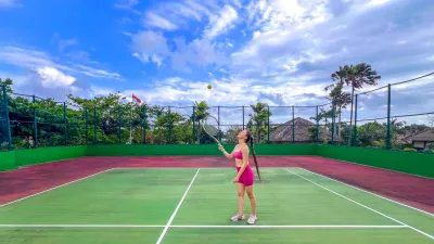Tennis-Luxury-Beachfront-Villa-Canggu-1