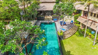 Drone-Luxury-Beachfront-Villa-Canggu-4