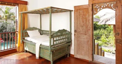 Bedrooms-Sound-of-the-Sea-Luxury-Beachfront-villa-23