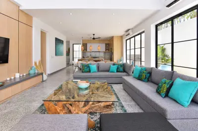 Villa-Verde-Luxury-Modern-Villa-Berawa-Canggu-Bali-4