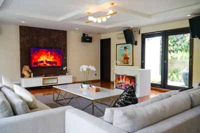 Multimedia-Room-Cassia-5-2