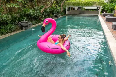Pool-Luxury-Beach-Villa-Canggu-9