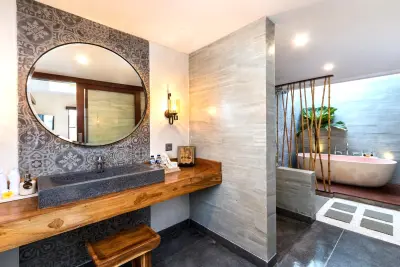 Tara-7bedrooms-luxury-villa-for-large-groups-Canggu-9