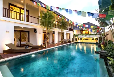 Tara-7bedrooms-luxury-villa-for-large-groups-Canggu-32