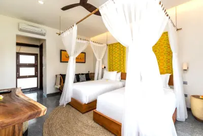 Tara-7bedrooms-luxury-villa-for-large-groups-Canggu-20
