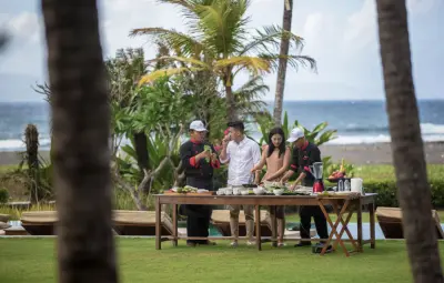 Large-Family-Villa-Bali-8-Bedroom-Sanur-9