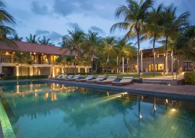 Large-Family-Villa-Bali-8-Bedroom-Sanur-2