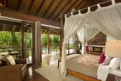 Large-Family-Villa-Bali-8-Bedroom-Sanur-43