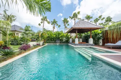 Swimming-Pool-10