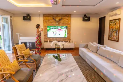 Living-Room-Luxury-Villa-Canggu-3