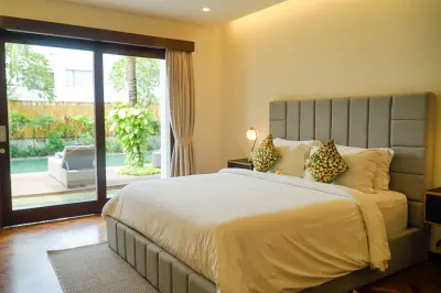 Room-1-Lotus-3