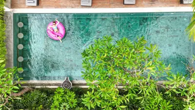 Pool-Luxury-Beach-Villa-Canggu-3
