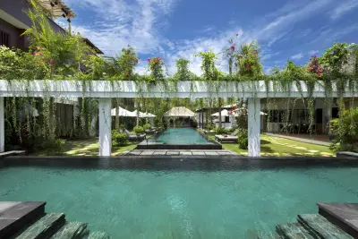 Pool-Anam-Luxury-Villas-Seminyak-Bali-4