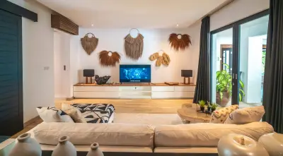 TV-Room-Luxury-Beach-Villa-Cemagi-2-1