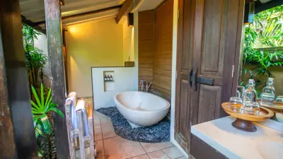 Kabutera-2-bedroom-luxury-villa-accommodation-Bali-Uluwatu-19