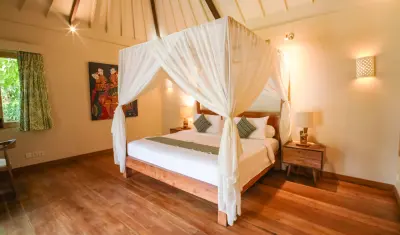 Markissa-3bed-Luxury-villa-for-families-Uluwatu-Bali-5