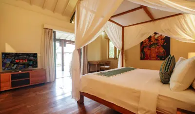 Markissa-3bed-Luxury-villa-for-families-Uluwatu-Bali-10