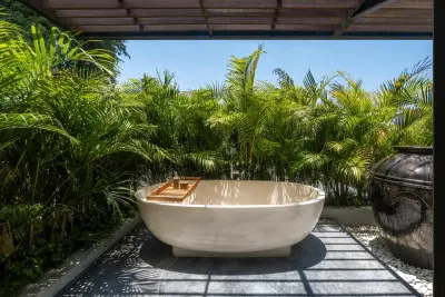 Luxury-Bali-Accommodation-Jeeva-Tirta-Seminyak-2